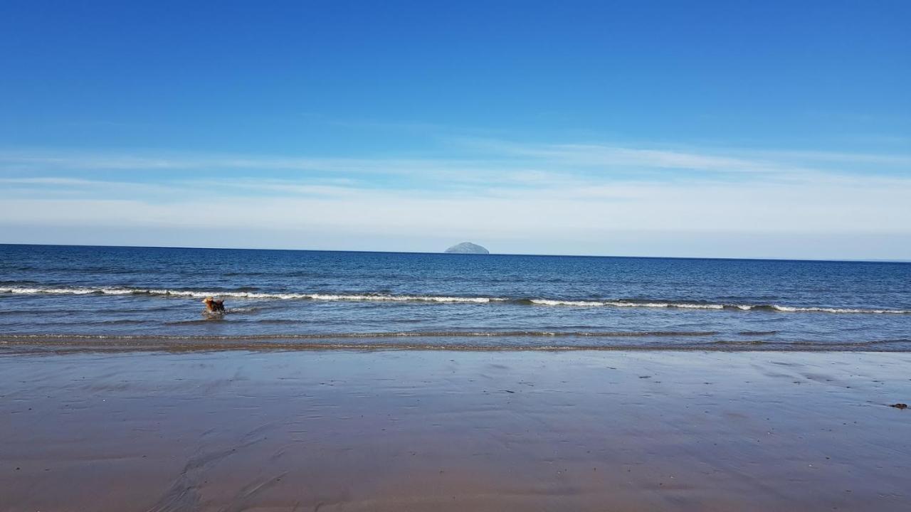 Dairy Cottage With Sea Views Girvan Extérieur photo
